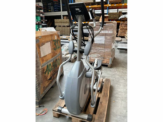 Focus fox 6 crosstrainer - afbeelding 6 van  8