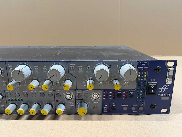 Focusrite isa 430 mkii preamps / channel strips - needs service - afbeelding 2 van  6