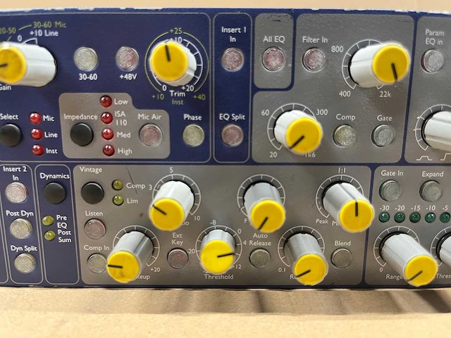 Focusrite isa 430 mkii preamps / channel strips - needs service - afbeelding 4 van  8