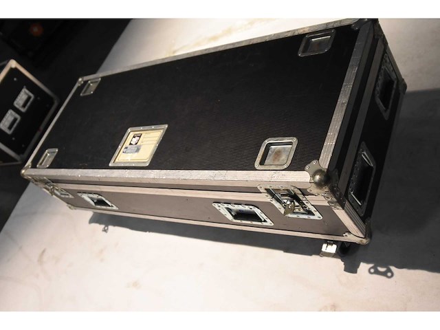 Fohn - lx150 white collumn speaker with k&m round base incl case - speaker (2x) - afbeelding 4 van  4