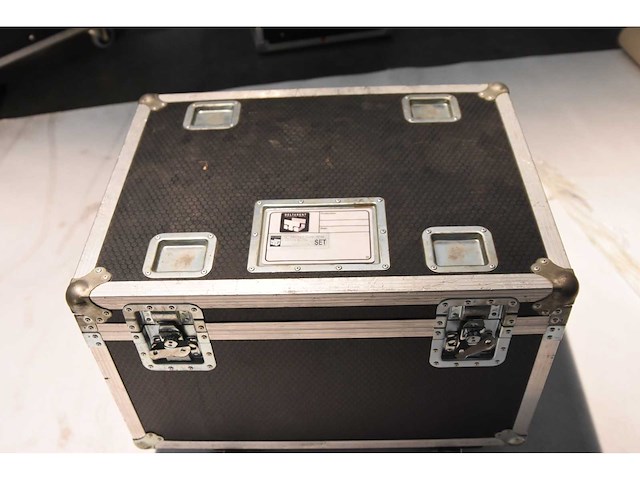 Foldable led par cover white - various staging (12x) - afbeelding 4 van  4