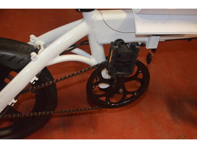 Folding e-bike xqisit x-160 zonder lader met sleutel (b436) - afbeelding 12 van  15