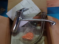 Fonteinkraan, wastafelkraan en keukenkraan - afbeelding 4 van  4