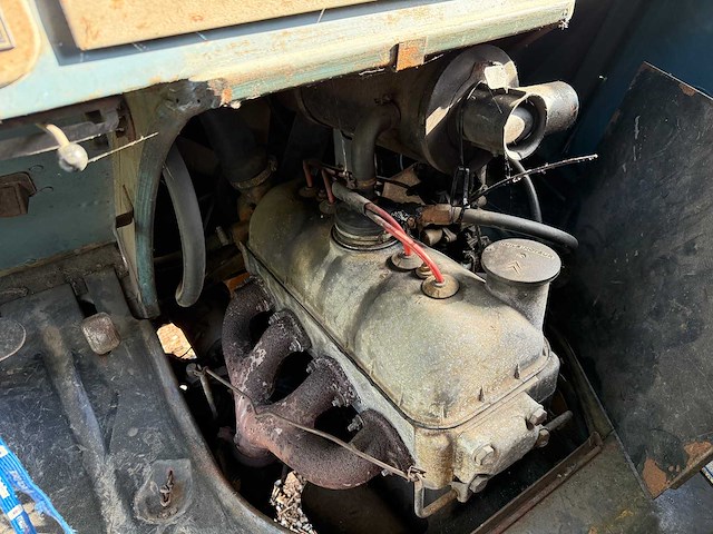 Foodtruck - citroën - hy - oldtimer - afbeelding 8 van  12
