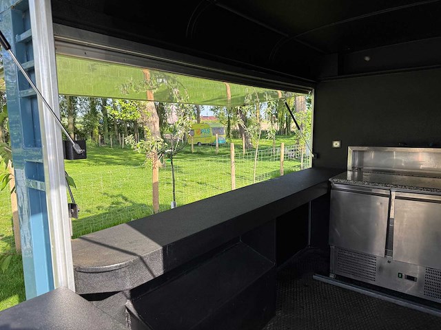 Foodtruck - citroën - hy - oldtimer - afbeelding 9 van  12