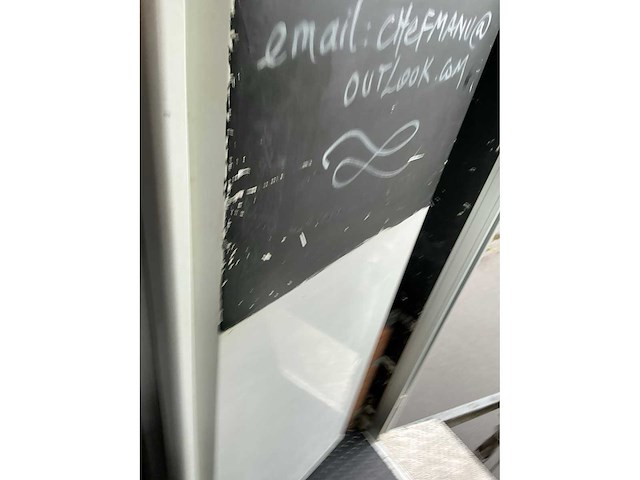 Foodtruck aanhangwagen - afbeelding 17 van  21