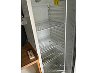 Foodtruck aanhangwagen - afbeelding 18 van  21