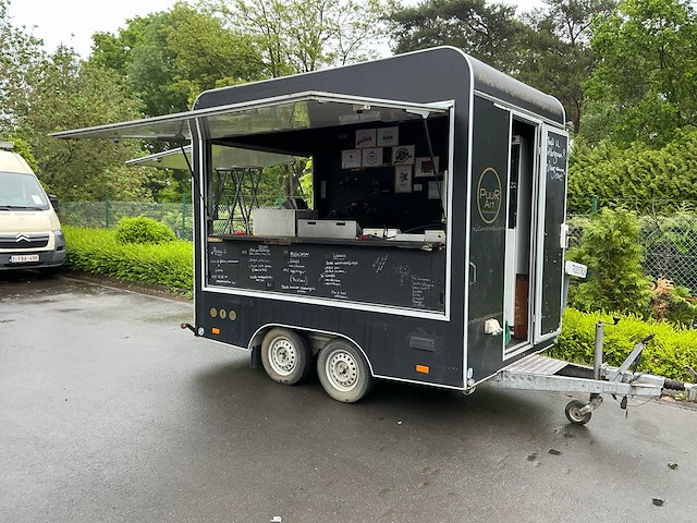 Foodtruck aanhangwagen - afbeelding 1 van  21