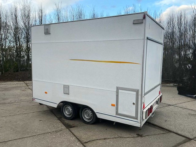 Foodtruck b3500 niewiadow - afbeelding 29 van  30