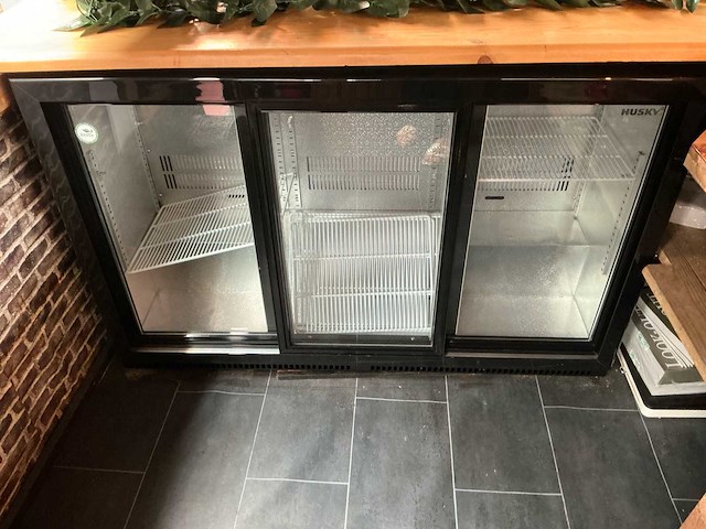 Foodtruck op ongeremde aanhangwagen - afbeelding 8 van  26