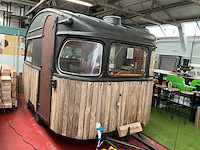 Foodtruck op ongeremde aanhangwagen - afbeelding 21 van  26