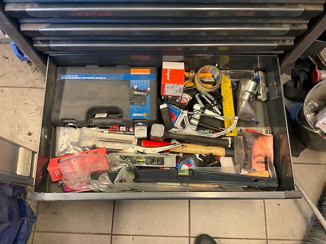 Force gereedschapswagen met volledige inhoud - afbeelding 13 van  21