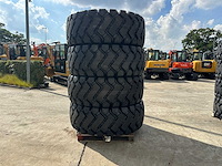 Forcestone - 2026 - 23.5-25 - wielladerbanden - afbeelding 3 van  8