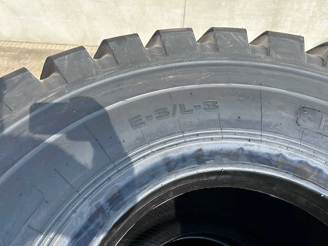 Forcestone - 2026 - 29.5-25 - wielladerbanden - afbeelding 8 van  9