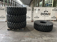 Forcestone e-3/l-3 band voor wiellader (4x)
