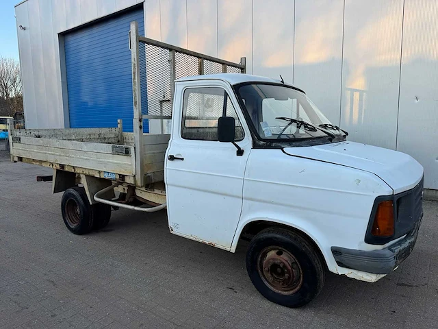 Ford - - transit - bedrijfswagen - afbeelding 9 van  15