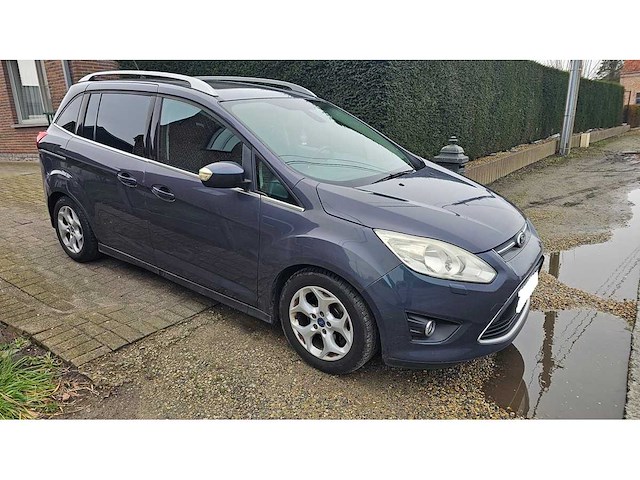 Ford - 11-11-2010 - grand c-max - personenauto - afbeelding 9 van  16