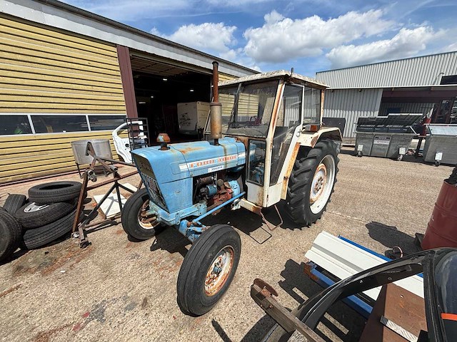 Ford - 1975 - 4000 6-y - oldtimer tractor - afbeelding 1 van  25