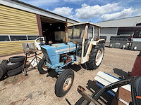 Ford - 1975 - 4000 6-y - oldtimer tractor - afbeelding 1 van  16