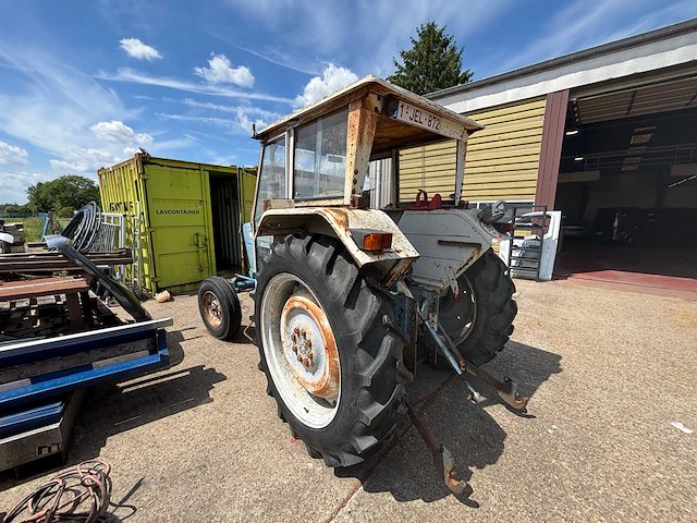 Ford - 1975 - 4000 6-y - oldtimer tractor - afbeelding 10 van  16