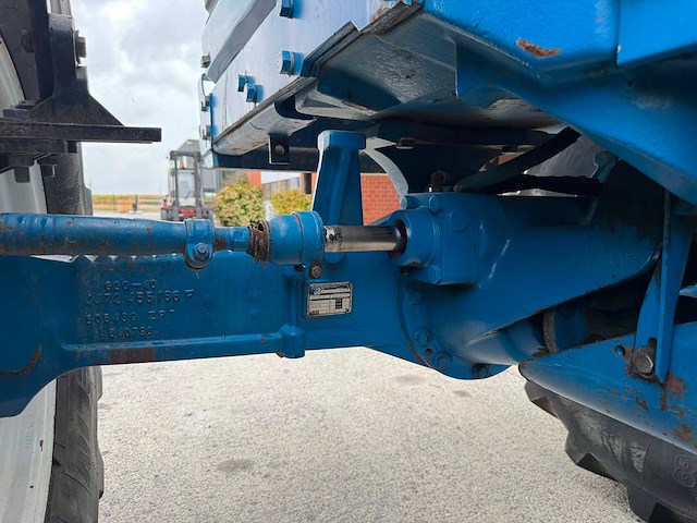 Ford - 1990 - 8730 dt - vierwielaangedreven landbouwtractor - afbeelding 15 van  46