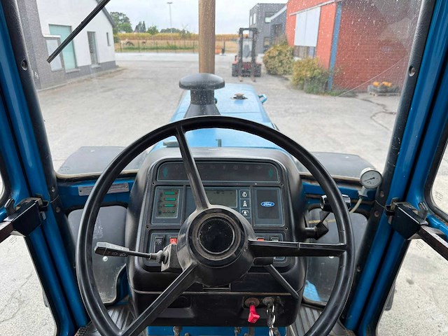 Ford - 1990 - 8730 dt - vierwielaangedreven landbouwtractor - afbeelding 33 van  46