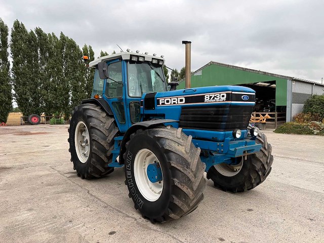 Ford - 1990 - 8730 dt - vierwielaangedreven landbouwtractor - afbeelding 23 van  46