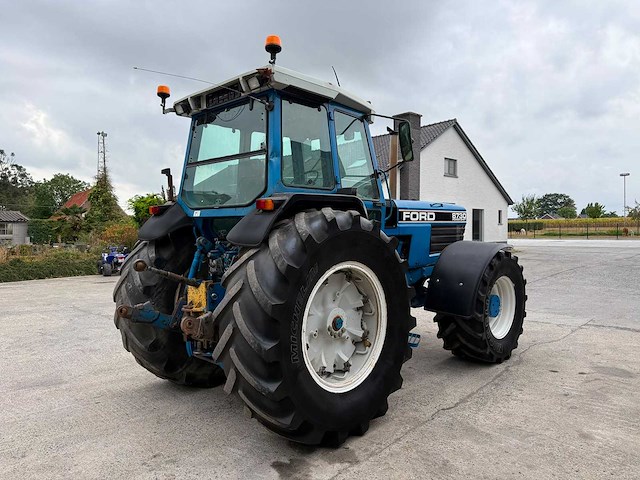 Ford - 1990 - 8730 dt - vierwielaangedreven landbouwtractor - afbeelding 34 van  46