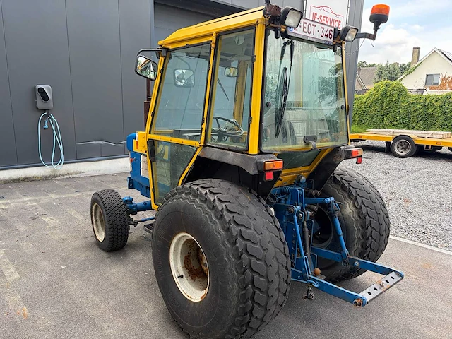 Ford - 1995 - 1920sss - vierwielaangedreven landbouwtractor - afbeelding 7 van  14