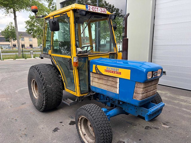 Ford - 1995 - 1920sss - vierwielaangedreven landbouwtractor - afbeelding 7 van  14
