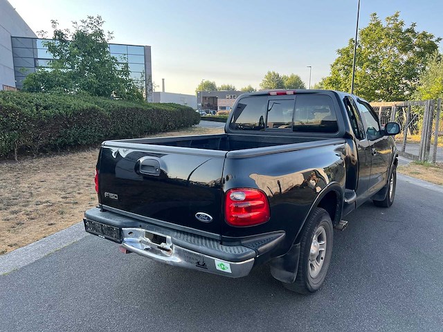 Ford - 2001 - f150 - 4x4 - personenauto - afbeelding 2 van  44