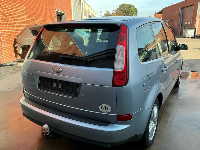 Ford - 2004 - c-max - personenauto - afbeelding 19 van  23