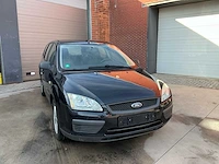 Ford - 2005 - focus - focus - personenauto - afbeelding 22 van  23