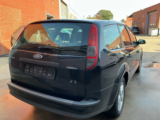 Ford - 2005 - focus - focus - personenauto - afbeelding 11 van  23