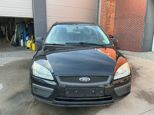 Ford - 2005 - focus - focus - personenauto - afbeelding 23 van  23