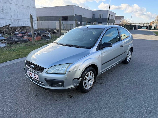 Ford - 2005 - focus - personenauto - afbeelding 12 van  23