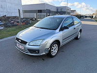 Ford - 2005 - focus - personenauto - afbeelding 12 van  23