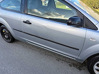 Ford - 2005 - focus - personenauto - afbeelding 22 van  23