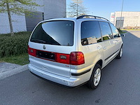 Ford - 2005 - galazy - personenwagen - personenauto - afbeelding 2 van  19