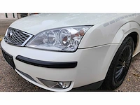 Ford - 2005 - mondeo - mondeo - personenauto - afbeelding 10 van  31
