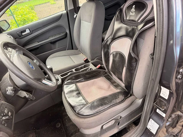 Ford - 2007 - focus - focus - personenauto - afbeelding 12 van  14