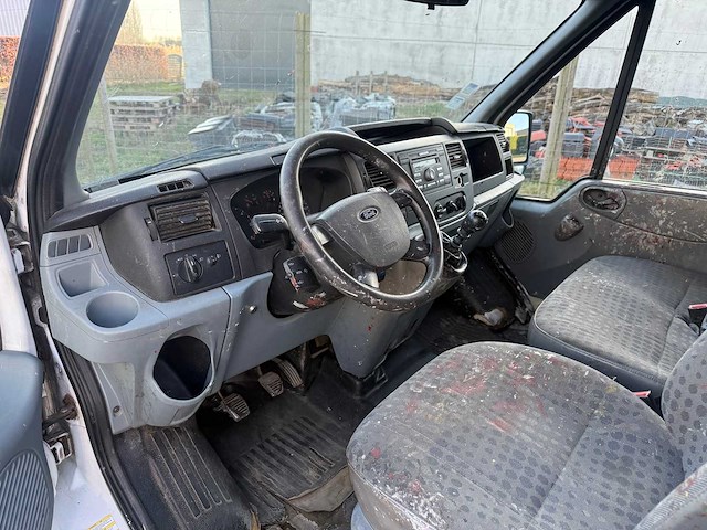 Ford - 2011 - transit - bestelwagen - personenauto - afbeelding 16 van  28