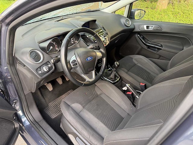 Ford - 2013 - fiesta - personenauto - afbeelding 8 van  19