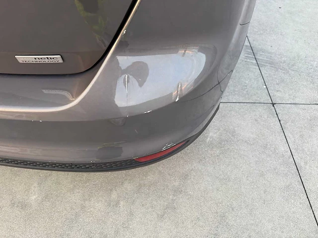 Ford - 2013 - focus - - personenauto - afbeelding 13 van  27