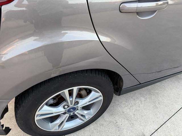 Ford - 2013 - focus - personenauto - afbeelding 4 van  27