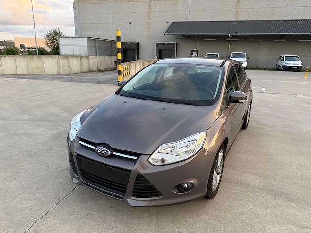 Ford - 2013 - focus - personenauto - afbeelding 22 van  26