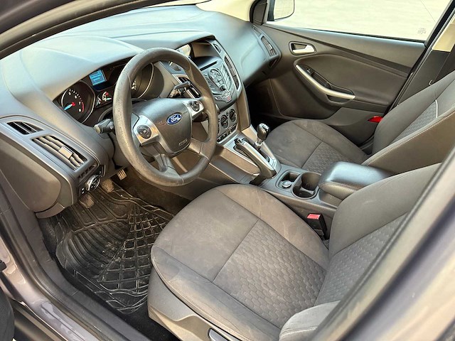 Ford - 2013 - focus - personenauto - afbeelding 11 van  17