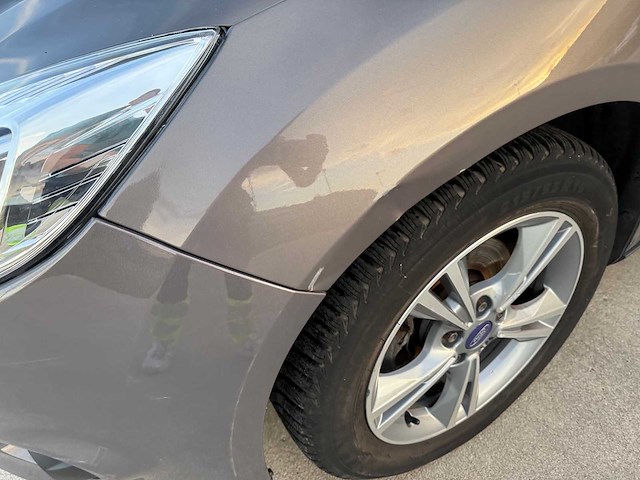Ford - 2013 - focus - personenauto - afbeelding 16 van  17