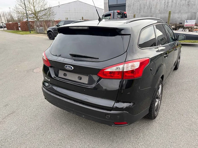 Ford - 2014 - focus - - personenauto - afbeelding 4 van  29