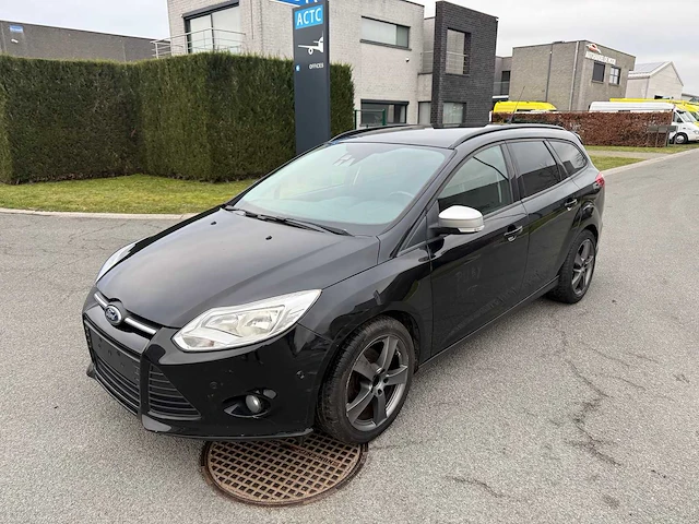 Ford - 2014 - focus - - personenauto - afbeelding 9 van  29